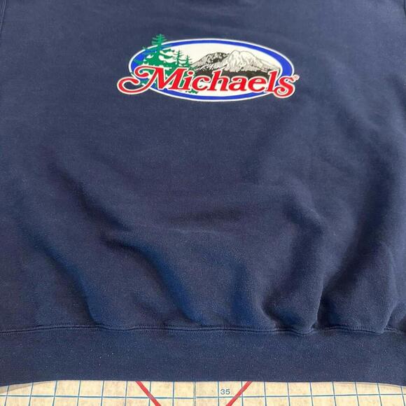 Michaels Store Employee Sweatshirt Uniform Craft Store - Picture 8 of 15